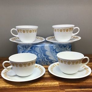 Corelle Vintage Cup & Saucer Bundle 8 Piece Golden Butterfly Print Set